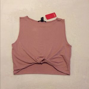🌟 Pink crop top